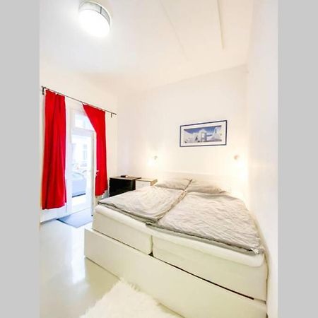 Studio,10 Min To Citycenter,33M,Smart Tv,Kingbed Wina Bagian luar foto